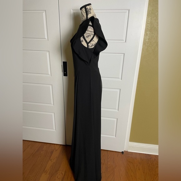 H by Halston Black Mixed Media Flutter Sleeve Maxi Dress with Illusion Skirt 6 - Picture 5 of 7